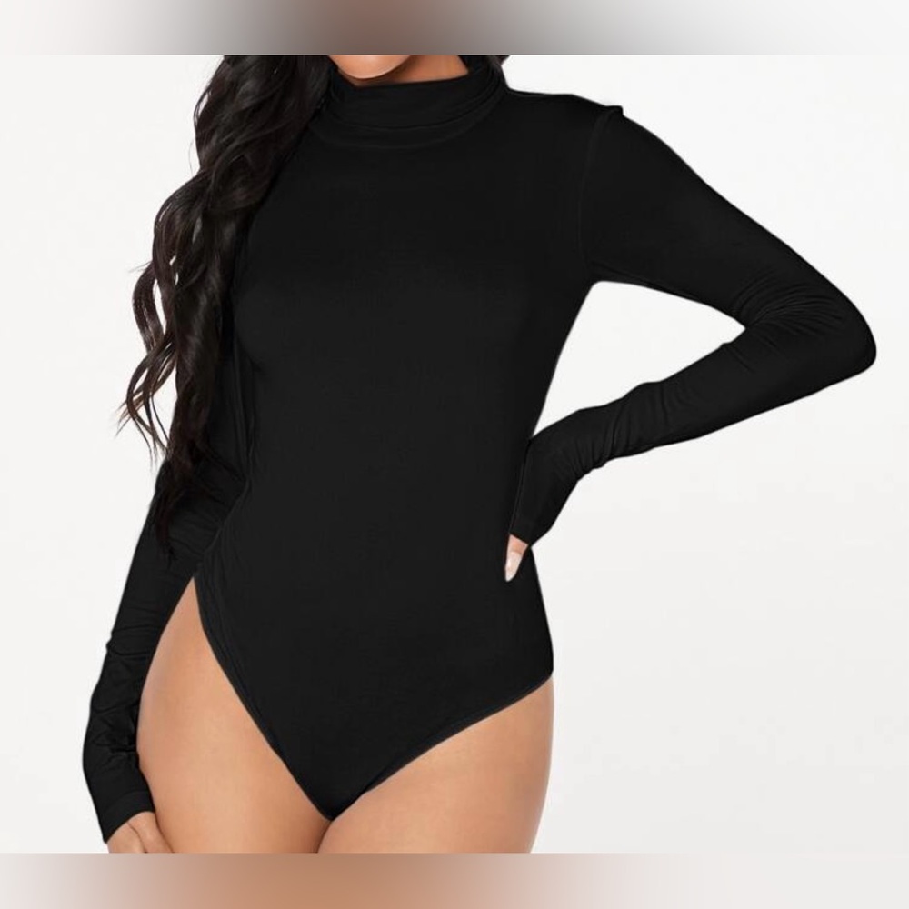 Chic Black Long Sleeve Bodysuit